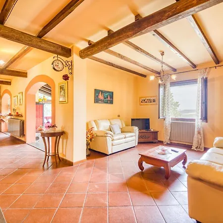 Al Incantato With Pool And Wellness - Happy Villa